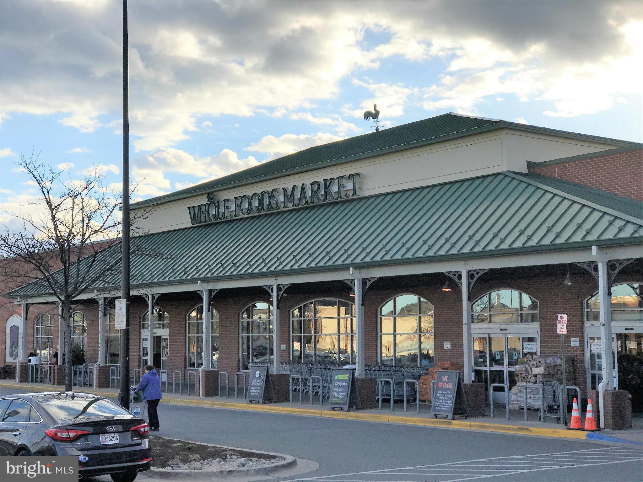 106 Ridgepoint Place Gaithersburg, MD 20878 - Photo 27 of 30 Neighborhood Whole Foods