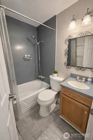 $950,000 | 901 South Grant Avenue, Tacoma, WA 98405