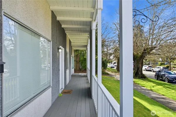 $950,000 | 901 South Grant Avenue, Tacoma, WA 98405