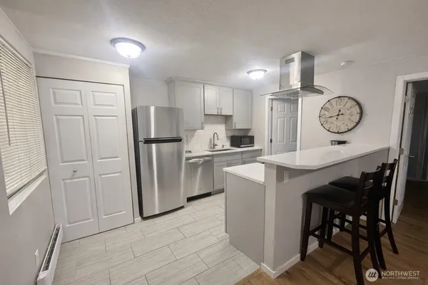 $950,000 | 901 South Grant Avenue, Tacoma, WA 98405