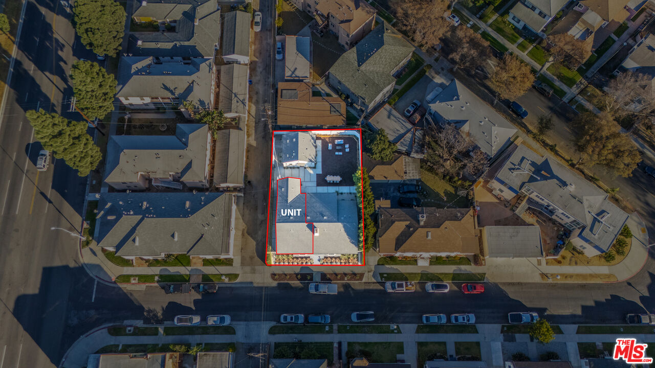 Undisclosed Address Los Angeles, CA 90008 - Photo 28 of 28 an aerial view of a building with outdoor area