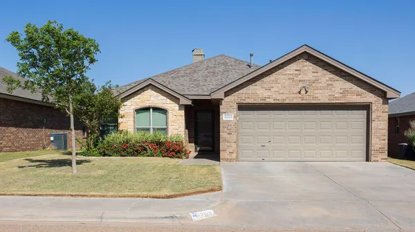$240,000 | 11203 Akron Avenue, Lubbock, TX 79423