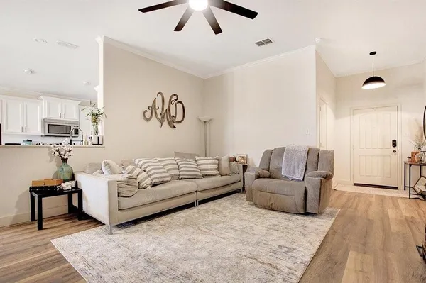 $240,000 | 11203 Akron Avenue, Lubbock, TX 79423