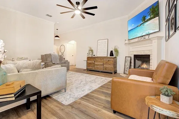 $240,000 | 11203 Akron Avenue, Lubbock, TX 79423