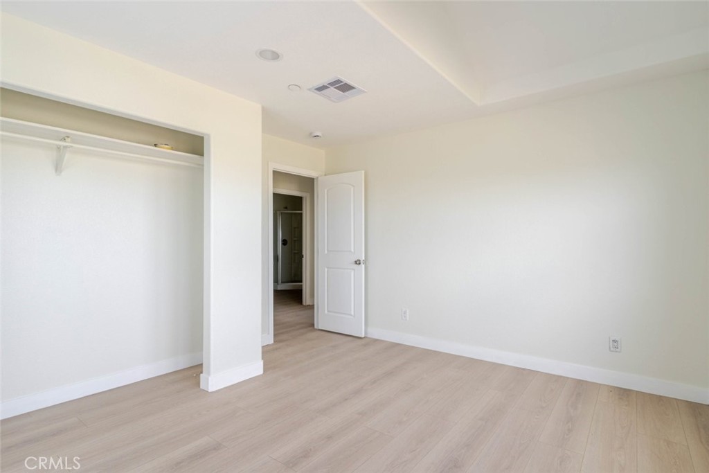 2575 Rale Drive Palmdale, CA 93550 - Photo 15 of 41 a view of an empty room