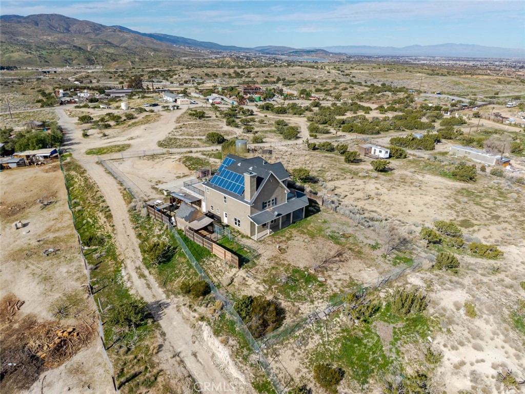 2575 Rale Drive Palmdale, CA 93550 - Photo 41 of 41 an aerial view of residential houses with outdoor space