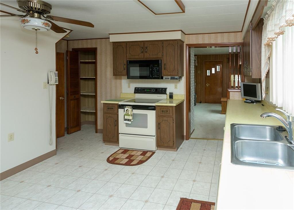 148 New Town Road Star Junction, PA 15482 - Photo 5 of 18 Large Kitchen