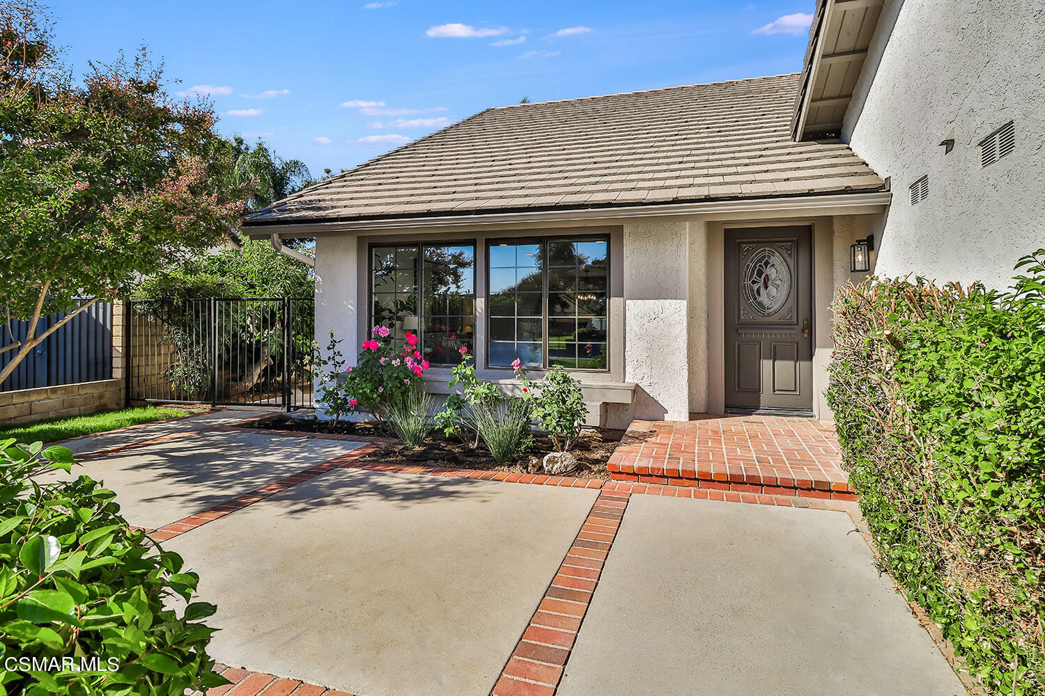 3091 Omega Avenue Simi Valley, CA 93063 - Photo 15 of 66 aFront and Entry5