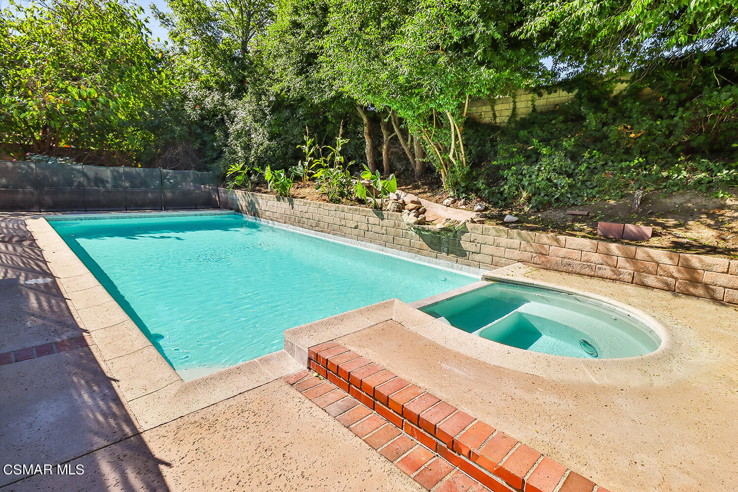 3091 Omega Avenue Simi Valley, CA 93063 - Photo 64 of 66 a view of a backyard with swimming pool