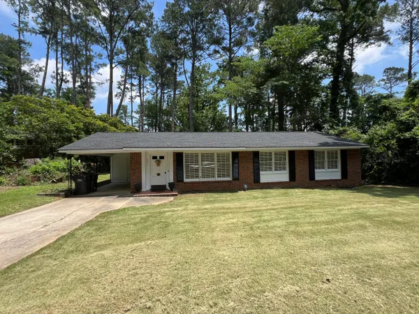 $1,500 | 631 Carlton Drive, Augusta, GA 30909