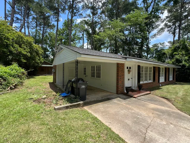 $1,500 | 631 Carlton Drive, Augusta, GA 30909