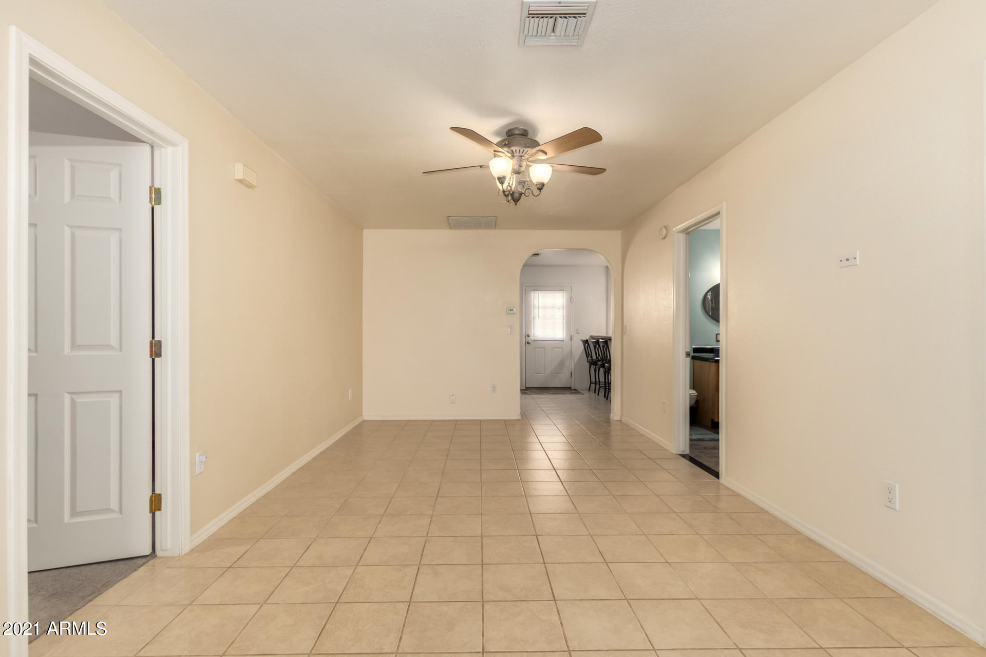 12632 South Hermit Road Buckeye, AZ 85326 - Photo 5 of 26 06 Hermit