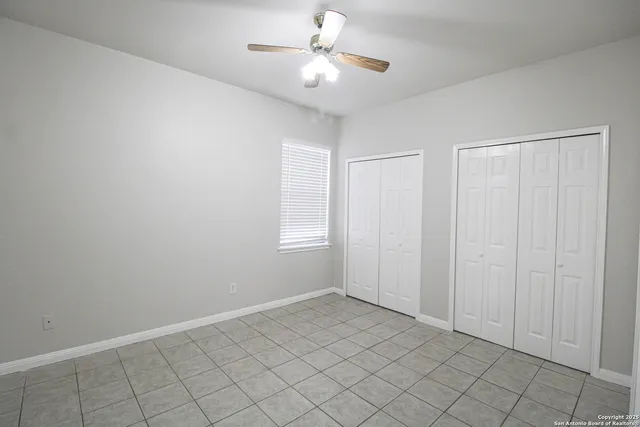 $1,150 | 530 Dukeway Drive, Unit 2, Universal City, TX 78148