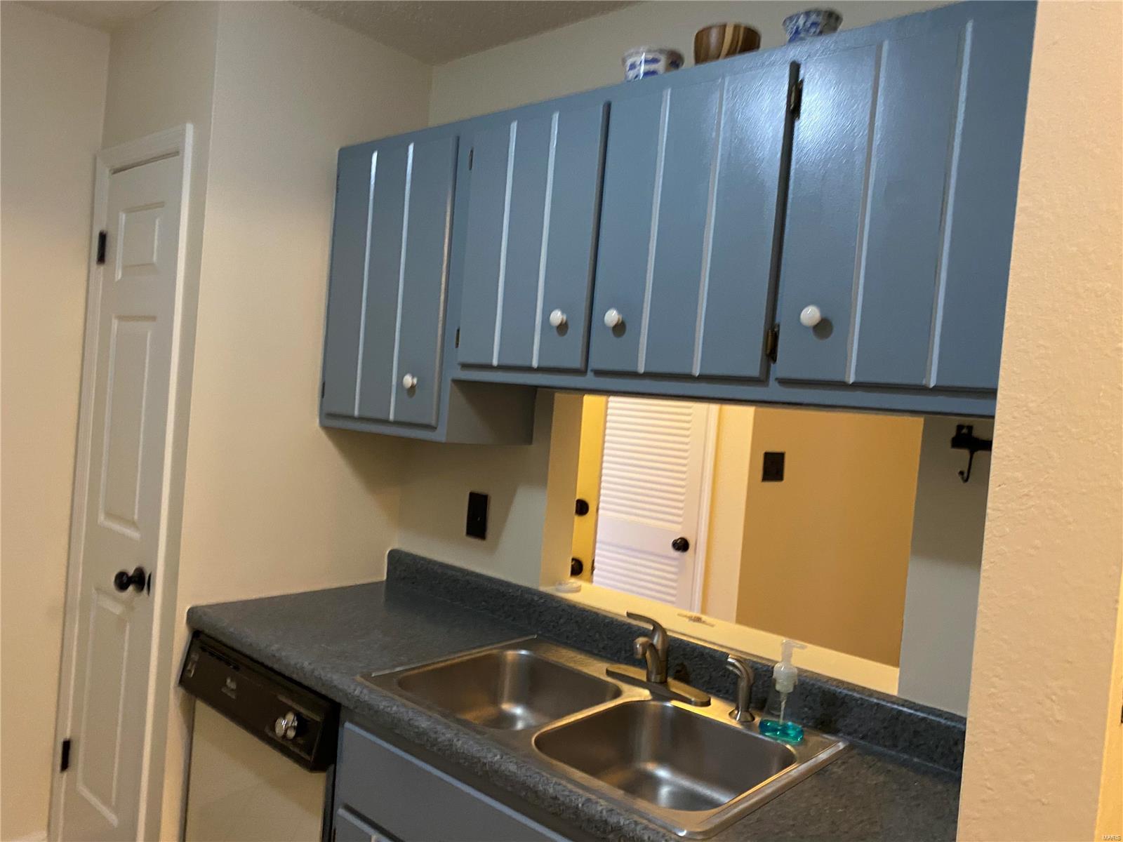 6803 Cottage Grove Lane, Unit G St. Louis, MO 63129 - Photo 8 of 18