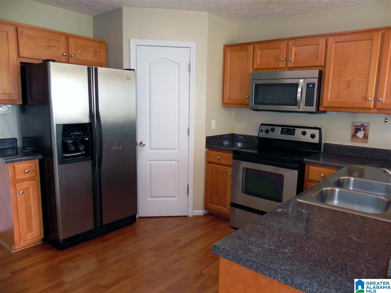 211 Hawk Pass Anniston, AL 36207 - Photo 11 of 31