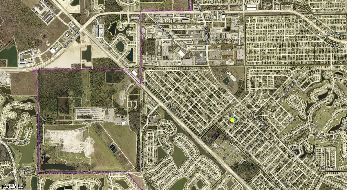5018 26th Street Southwest Lehigh Acres, FL 33973 - Photo 3 of 5