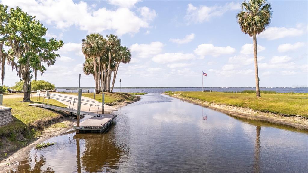 1390 Sioux Trail Deltona, FL 32725 - Photo 11 of 27