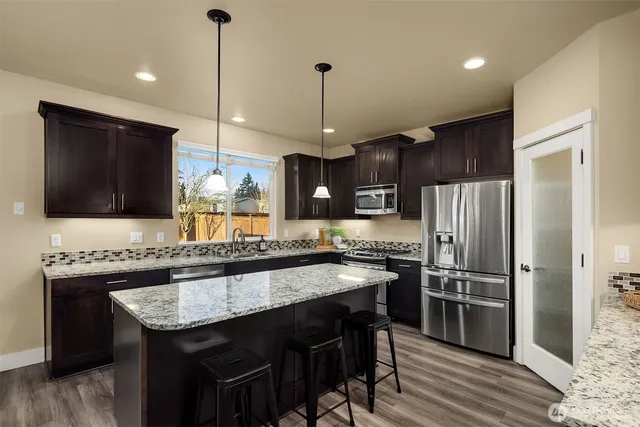 $730,000 | 27925 154th Avenue Southeast, Kent, WA 98042