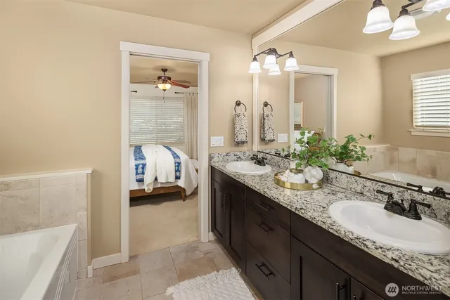 $730,000 | 27925 154th Avenue Southeast, Kent, WA 98042