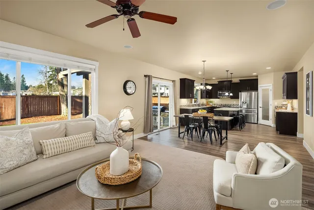 $730,000 | 27925 154th Avenue Southeast, Kent, WA 98042