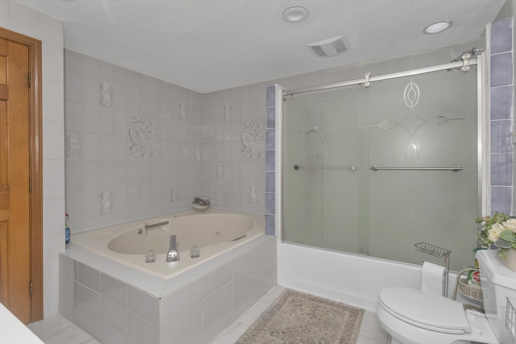 77 Glendale Road Agawam, MA 01001 - Photo 30 of 40