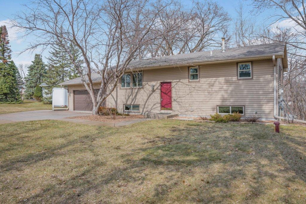 16420 Lake Ridge Drive Maple Grove, MN 55311 - Photo 4 of 36