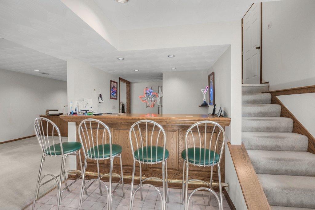 16420 Lake Ridge Drive Maple Grove, MN 55311 - Photo 9 of 36