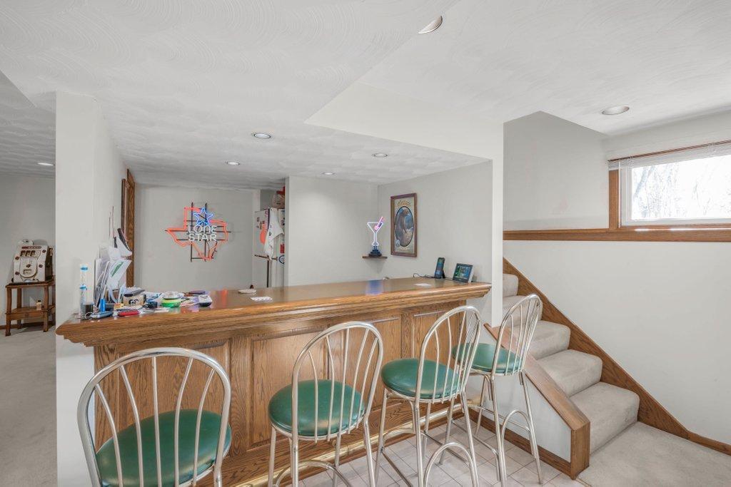 16420 Lake Ridge Drive Maple Grove, MN 55311 - Photo 10 of 36