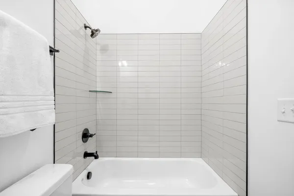 $2,000 | 682 Anderson Lane, Madison, TN 37115