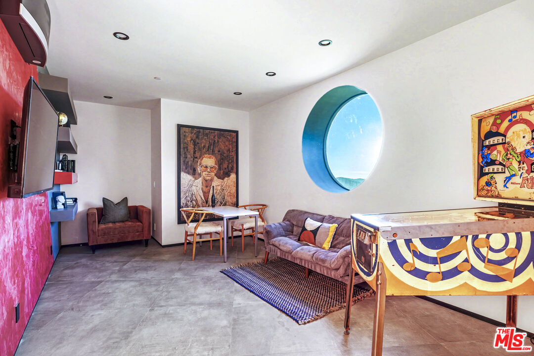 2514 Cayman Road Malibu, CA 90265 - Photo 17 of 26