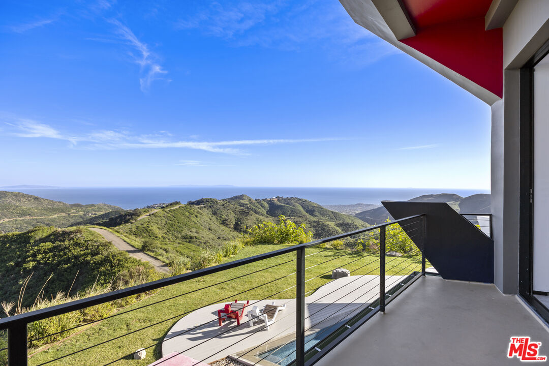 2514 Cayman Road Malibu, CA 90265 - Photo 19 of 26