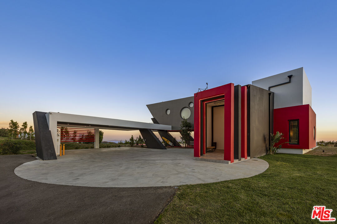 2514 Cayman Road Malibu, CA 90265 - Photo 5 of 26