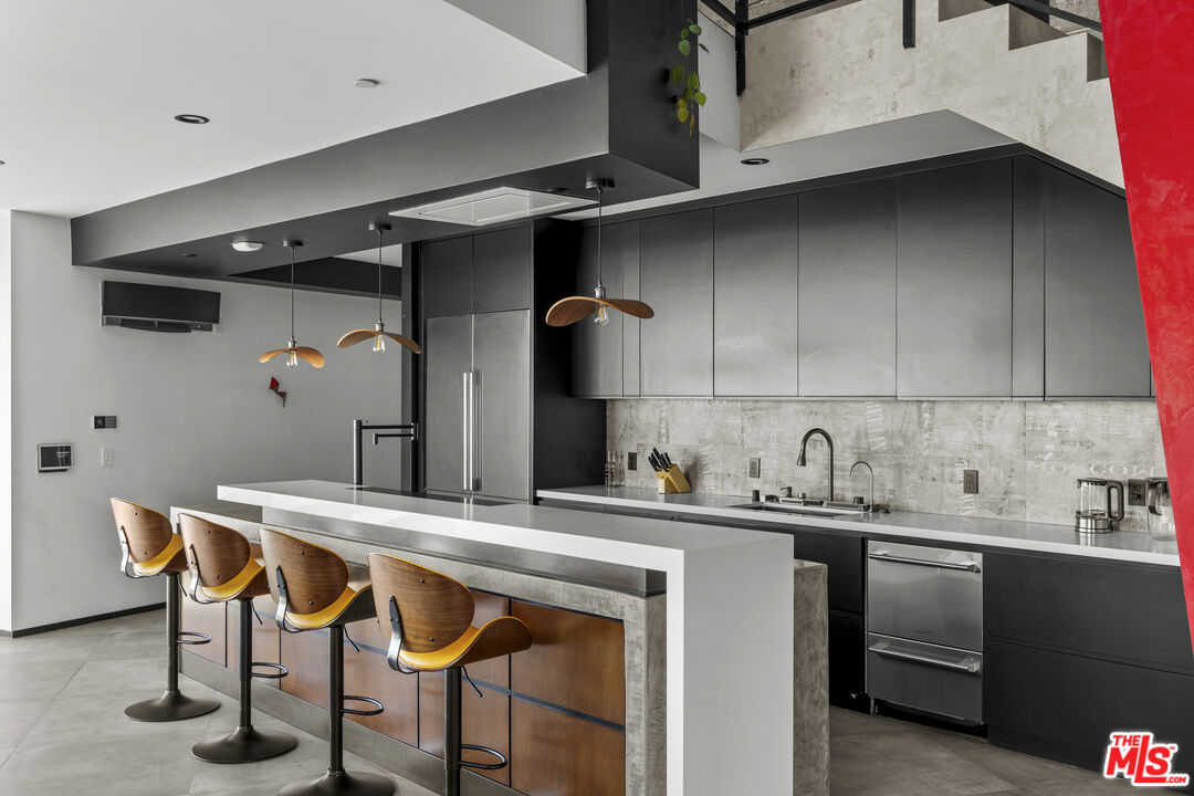 2514 Cayman Road Malibu, CA 90265 - Photo 9 of 26