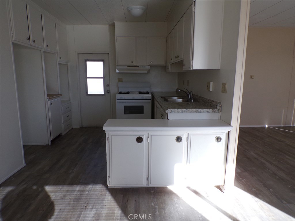 12710 3rd Street, Unit 70 Yucaipa, CA 92399 - Photo 7 of 20