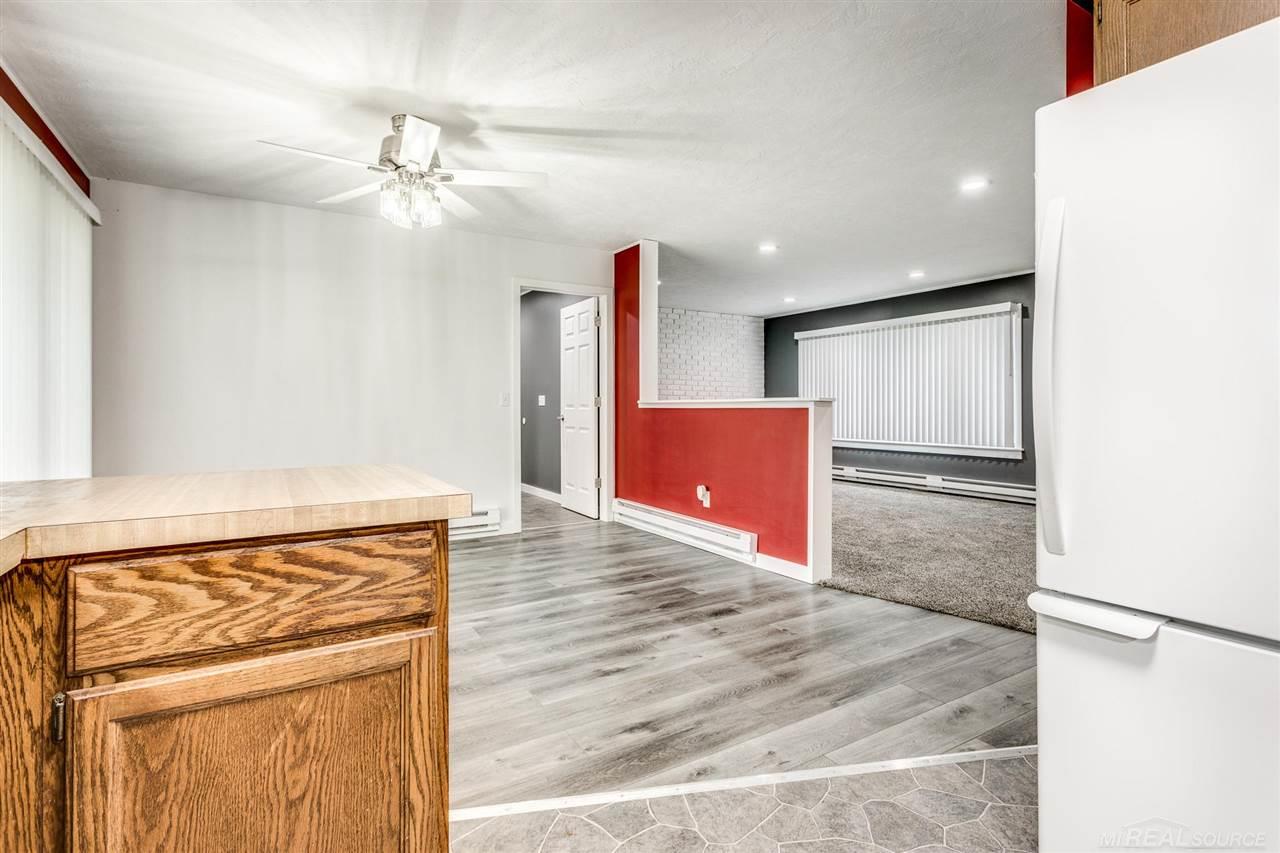 6029 Roach Road Croswell, MI 48422 - Photo 9 of 46 50057496-8.JPG