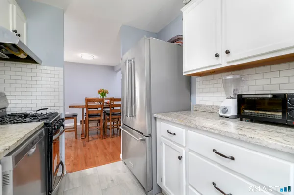 $400,000 | 1 Apricot Lane, Unit 1, Ridgefield, CT 06877