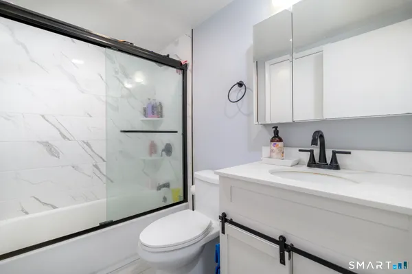 $400,000 | 1 Apricot Lane, Unit 1, Ridgefield, CT 06877