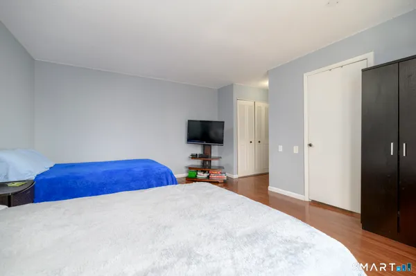 $400,000 | 1 Apricot Lane, Unit 1, Ridgefield, CT 06877