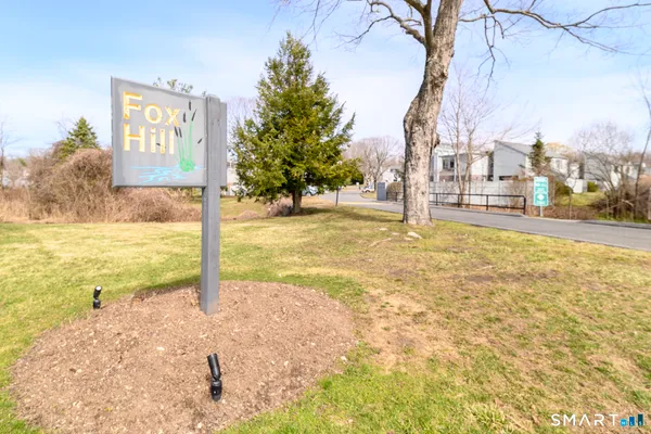 $400,000 | 1 Apricot Lane, Unit 1, Ridgefield, CT 06877