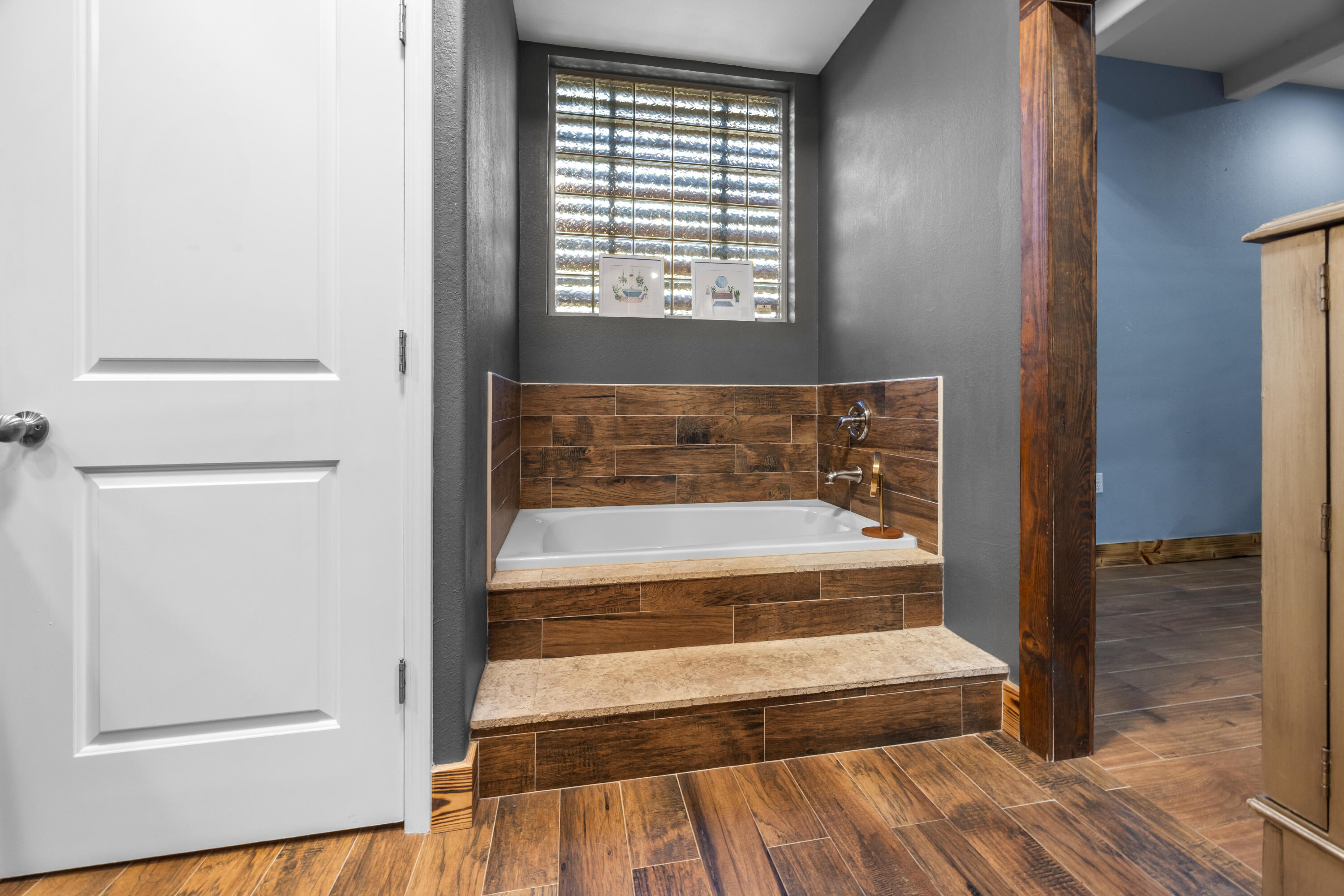 981 East Chestnut Avenue Crestview, FL 32539 - Photo 31 of 80 602A9785