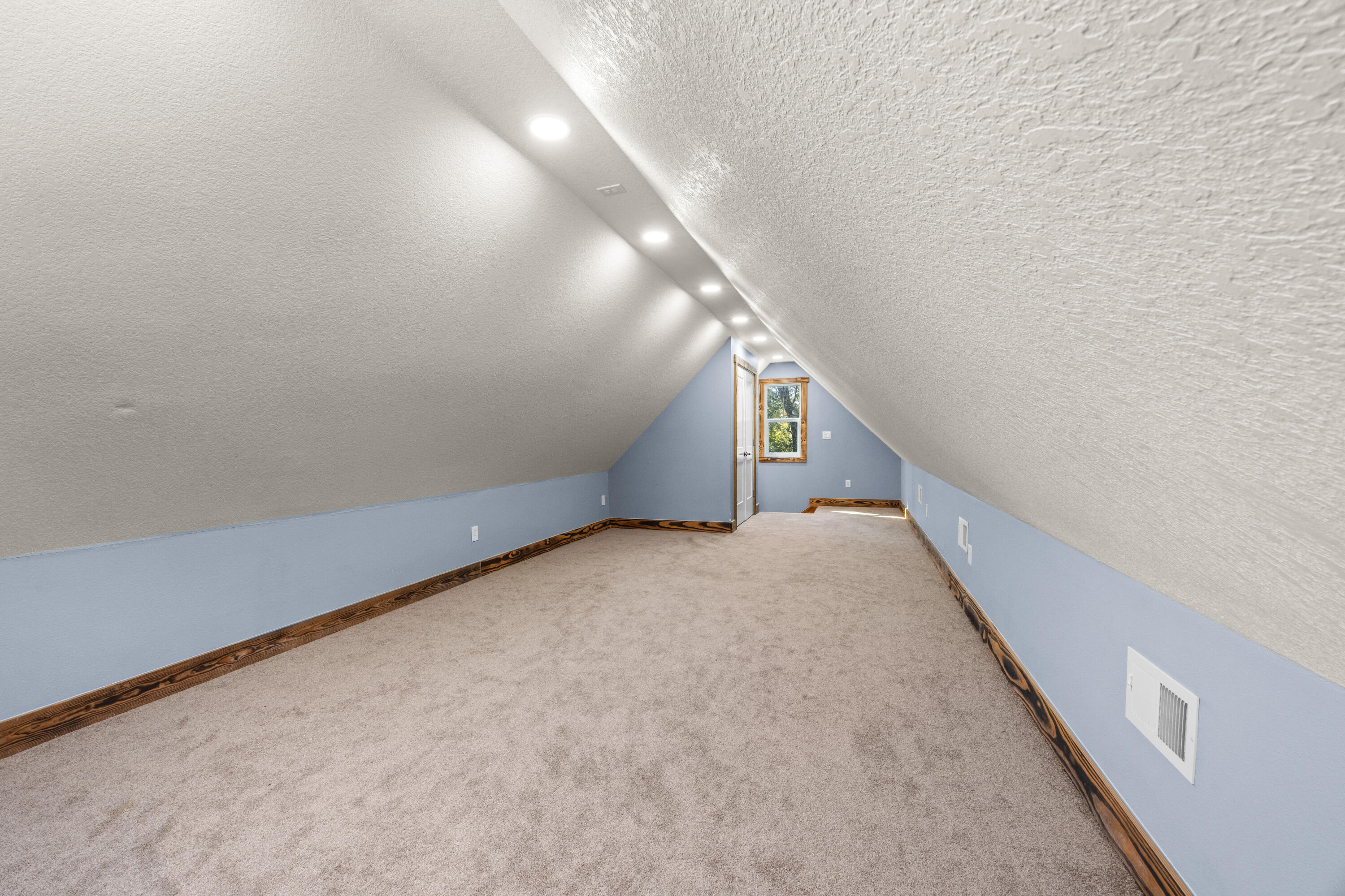 981 East Chestnut Avenue Crestview, FL 32539 - Photo 62 of 80 602A9991