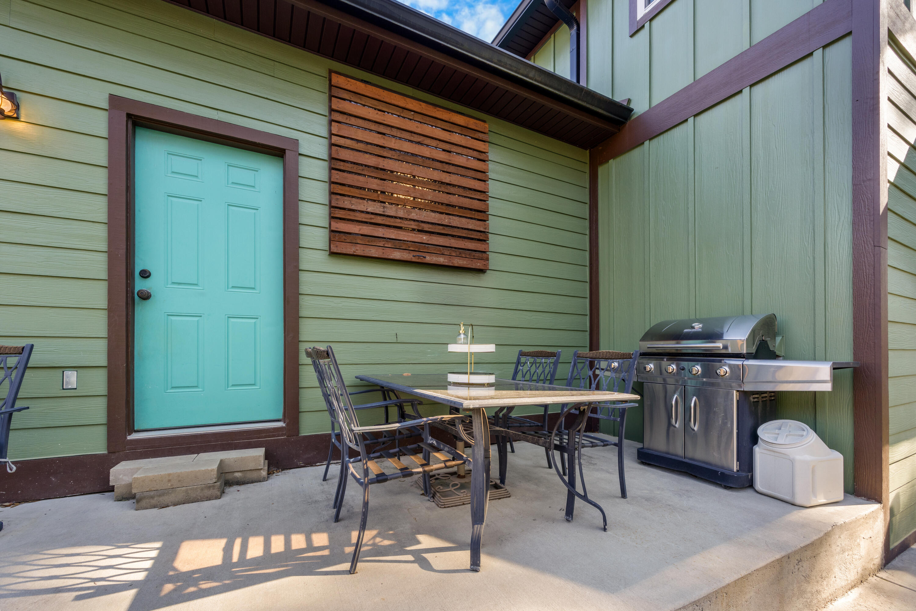 981 East Chestnut Avenue Crestview, FL 32539 - Photo 66 of 80 z602A9550