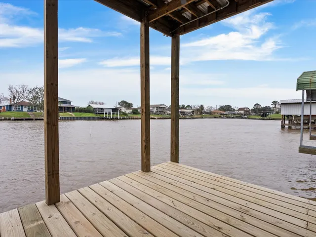 $310,000 | 5317 County Road 868 East, Brazoria, TX 77422