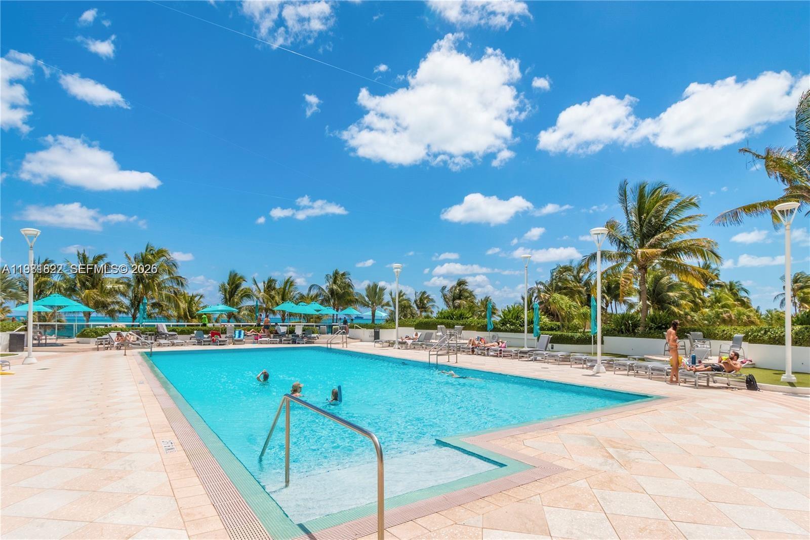 100 Lincoln Road, Unit 1511 Miami Beach, FL 33139 - Photo 34 of 39