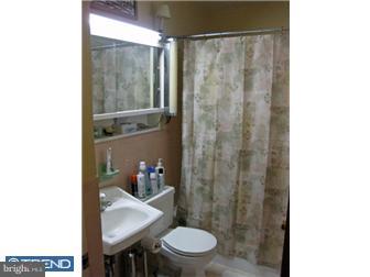 531 King George Road Cherry Hill, NJ 08034 - Photo 4 of 12 Bathroom