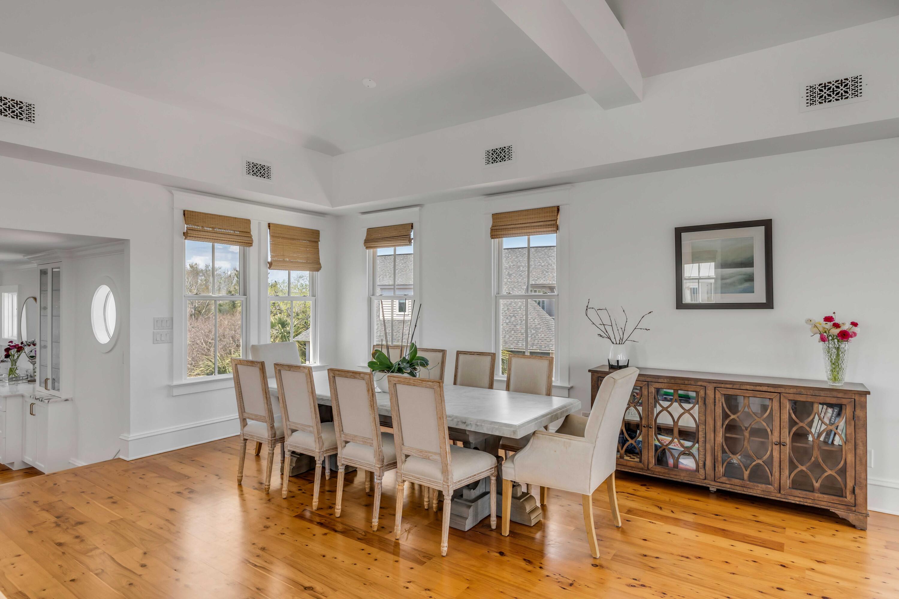 904 Middle Street Sullivans Island, SC 29482 - Photo 11 of 64 Interior_904 Middle_18_DR