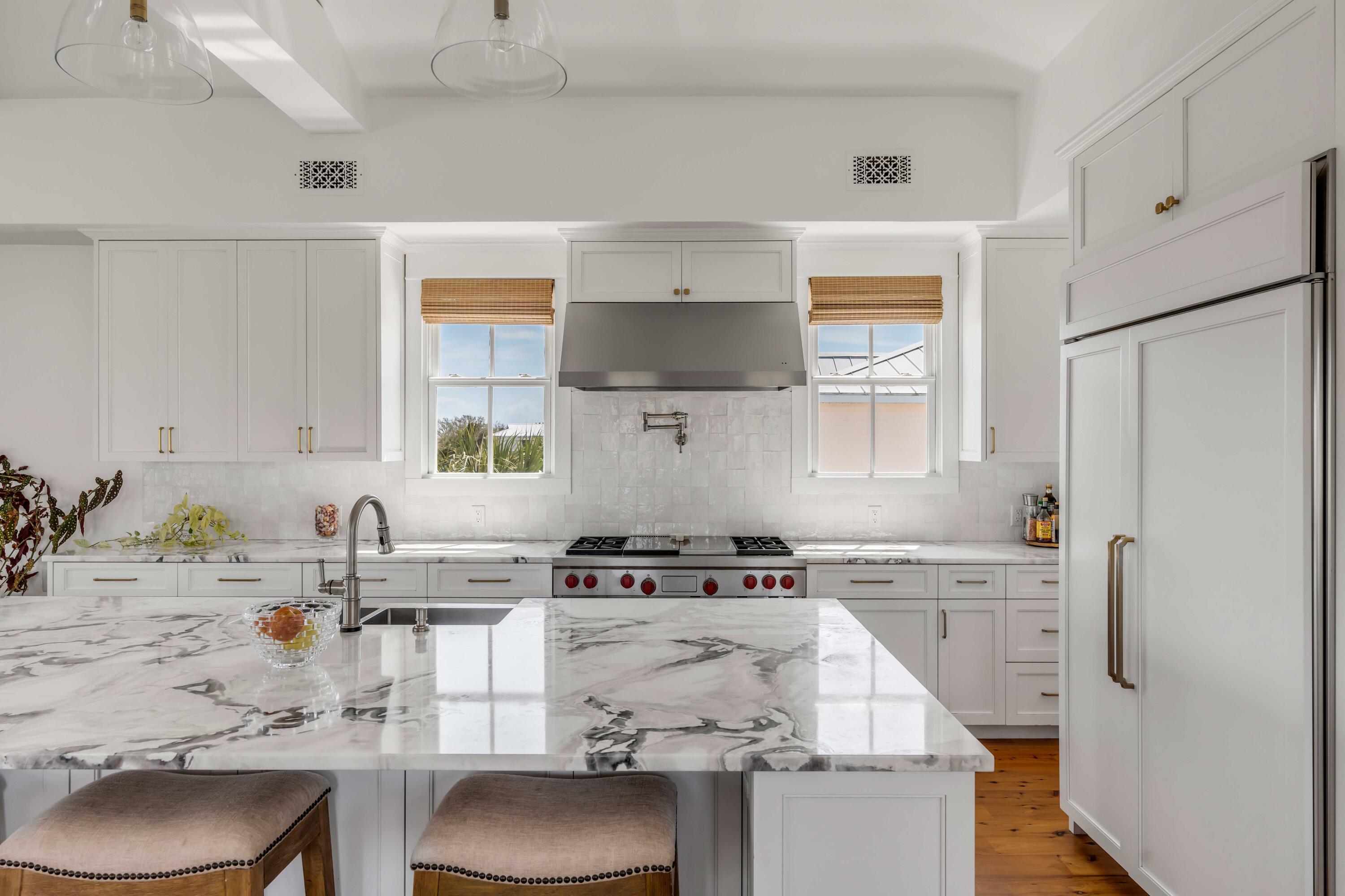 904 Middle Street Sullivans Island, SC 29482 - Photo 16 of 64 Interior_904 Middle_24_Kitchen