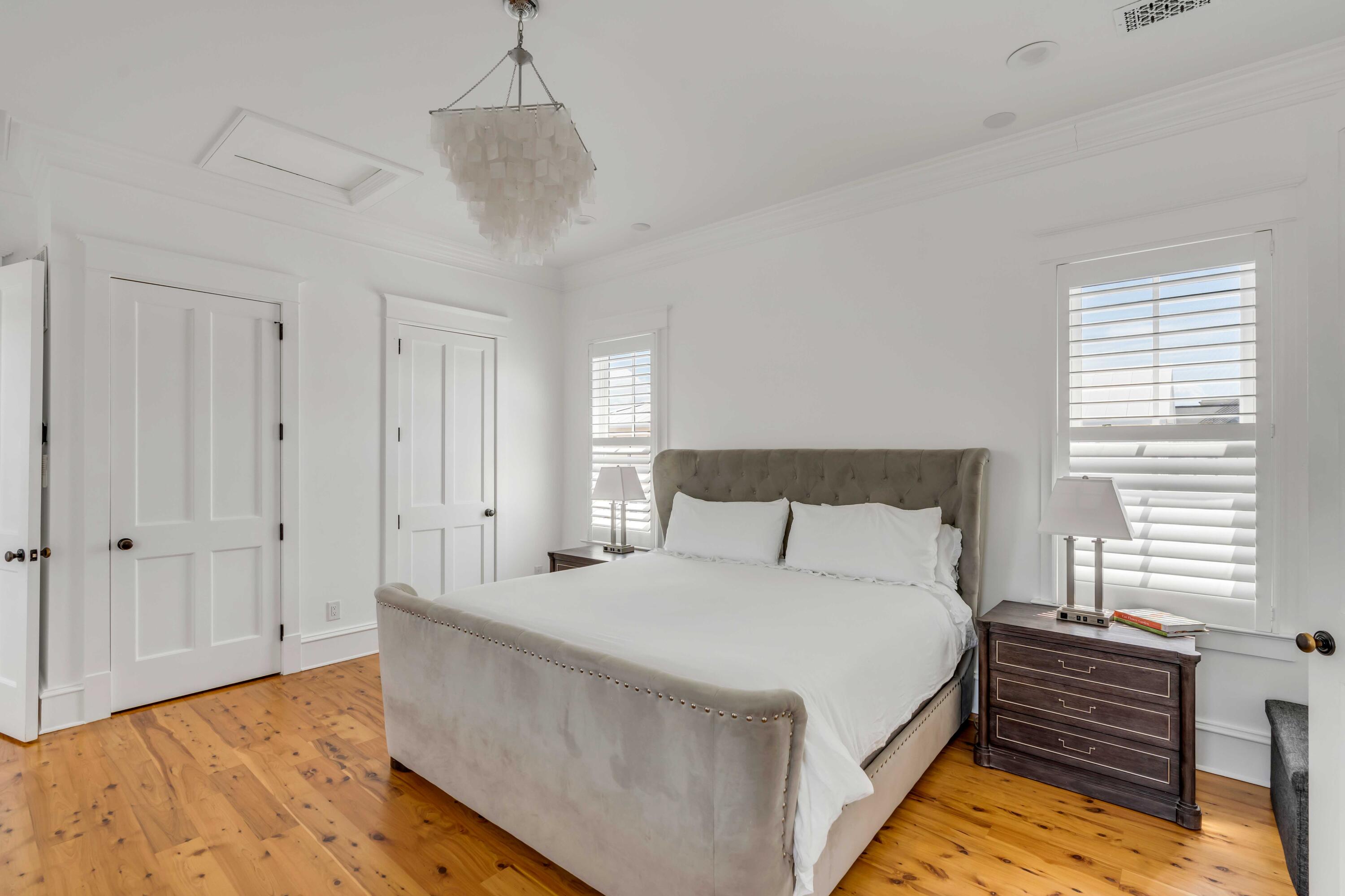 904 Middle Street Sullivans Island, SC 29482 - Photo 22 of 64 Interior_904 Middle_37_Primary