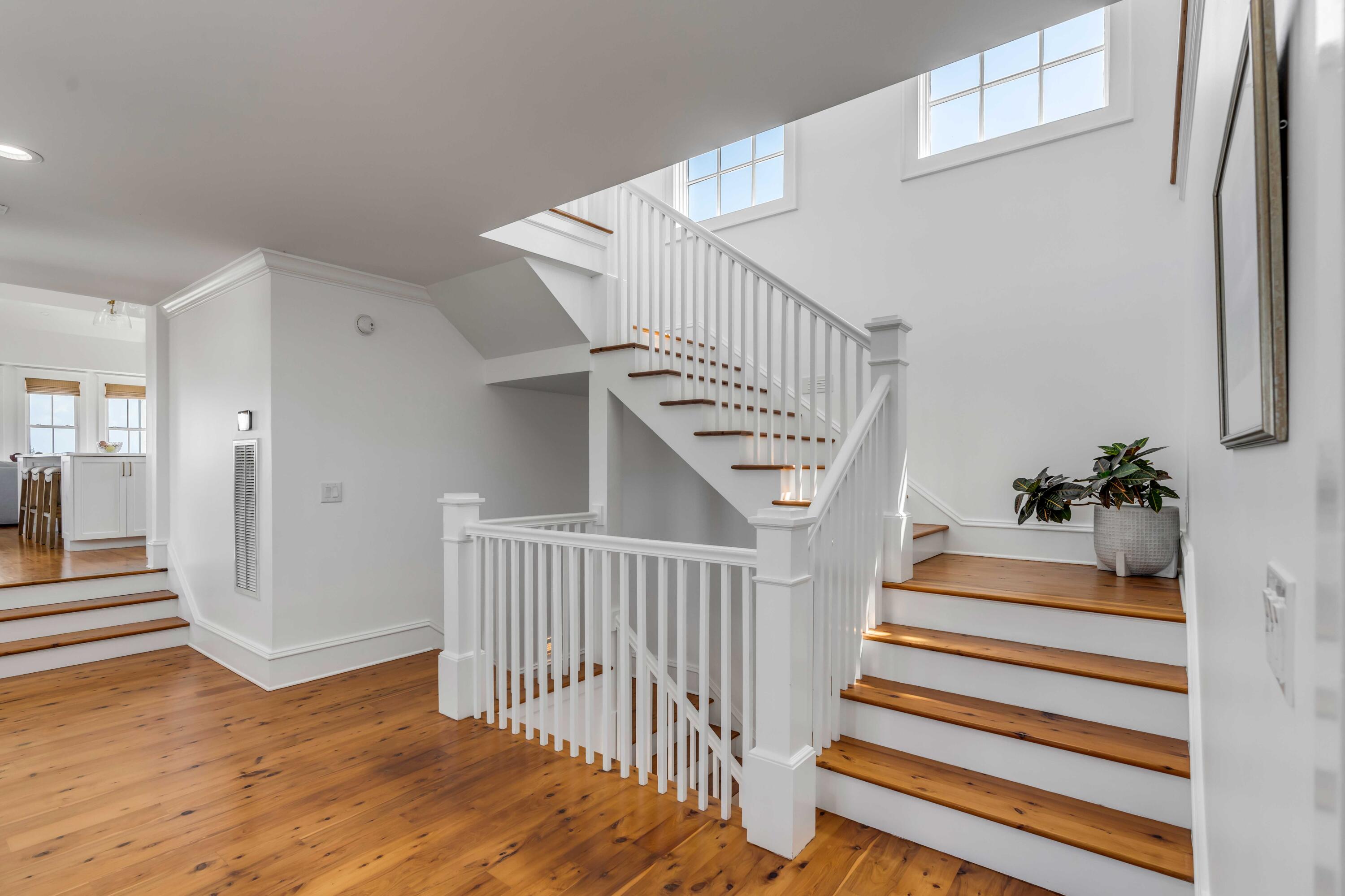 904 Middle Street Sullivans Island, SC 29482 - Photo 29 of 64 Interior_904 Middle_28_Stairwell