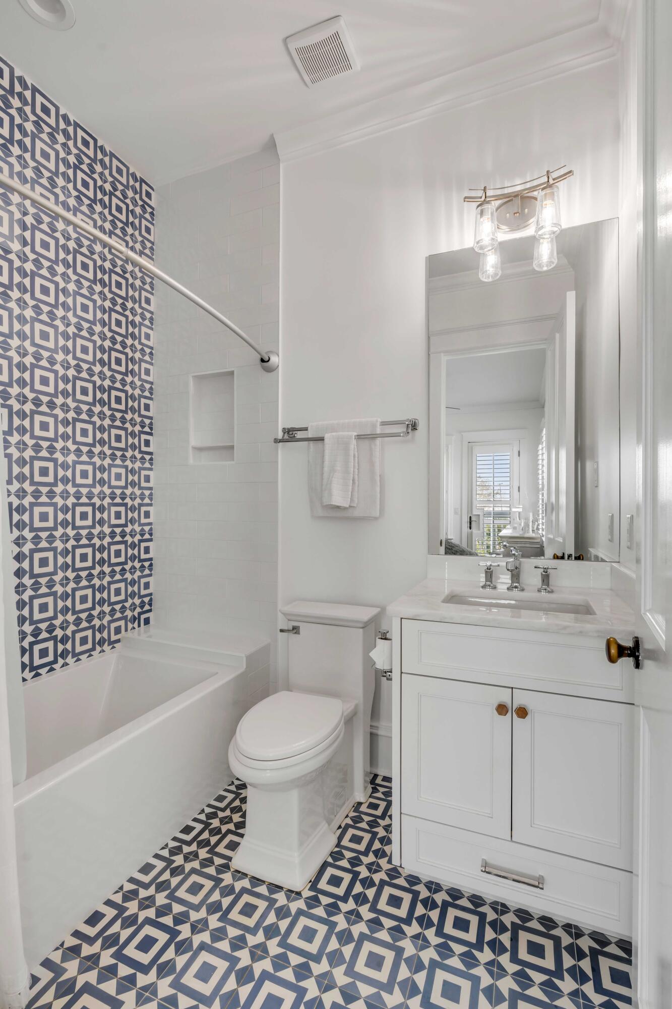 904 Middle Street Sullivans Island, SC 29482 - Photo 35 of 64 Interior_904 Middle_55_Guest Ba